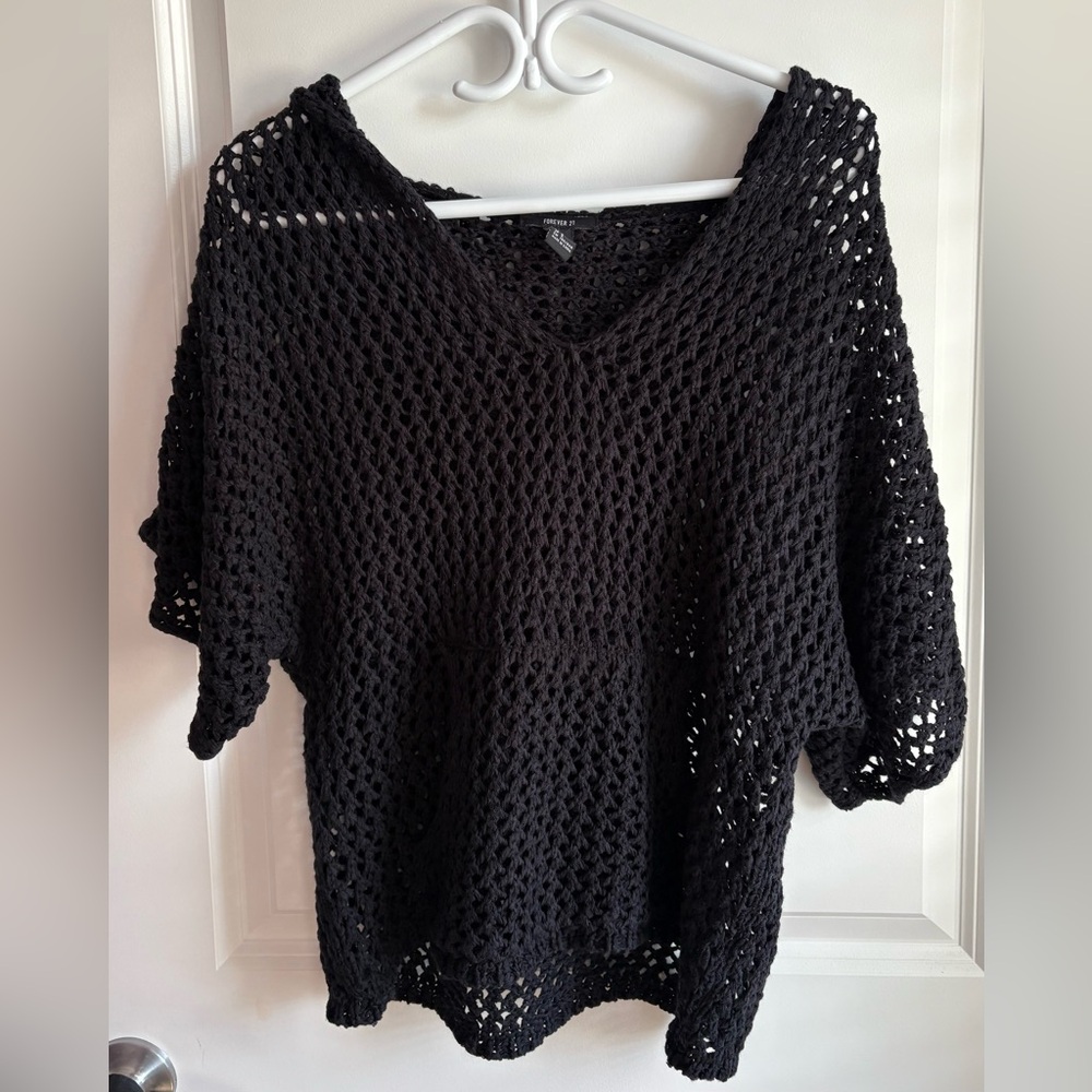 👗2 for $15 or 3 for $20👗 Black V-Neck Crochet Knit Sweater